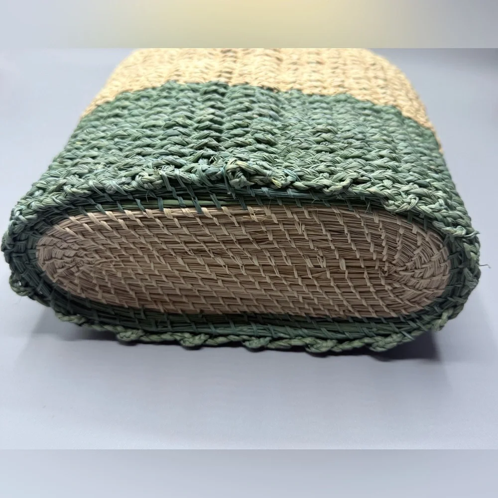 👜 KAANAS Woven Straw Handbag – Sage Green & Natural – Summer Resort Bag - Picture 3 of 6
